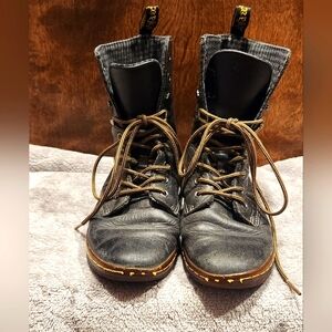 Dr Martens Lace Up boots women's size 6